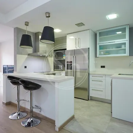 Flat Sagrada * Barcelona